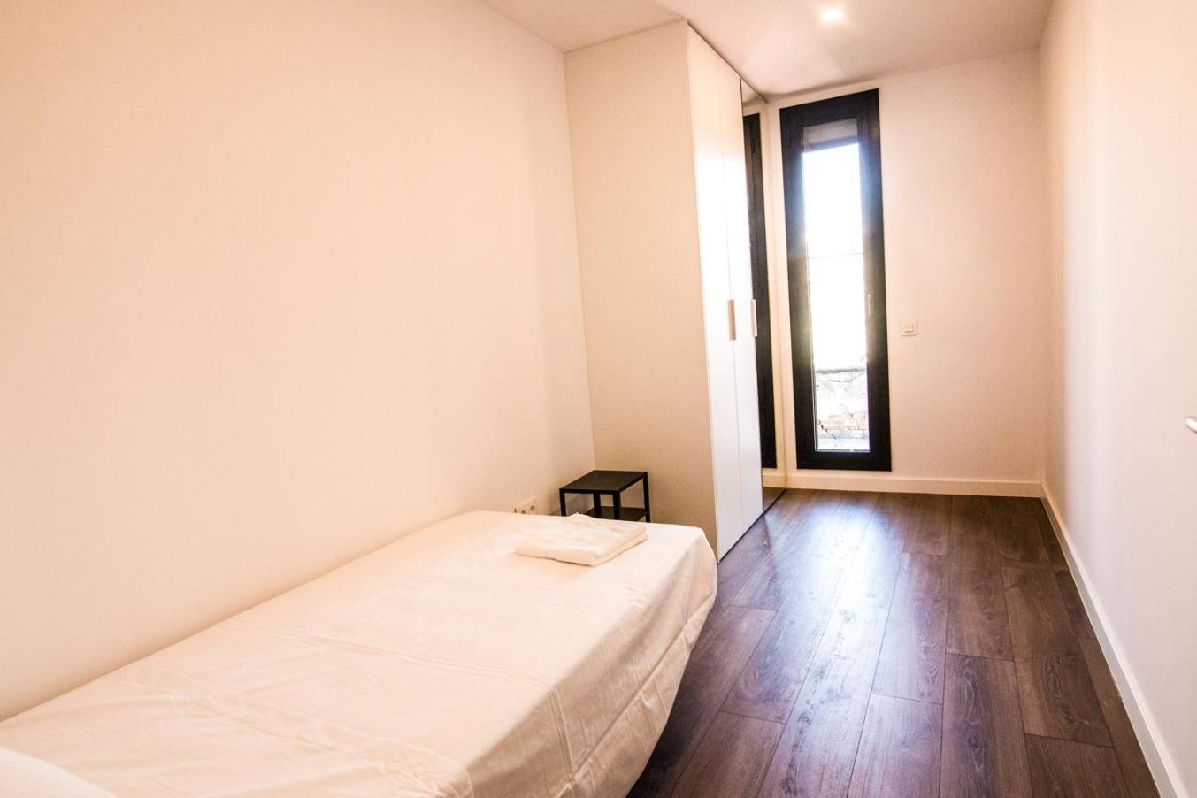 Reusia Apartaments Exteriör bild