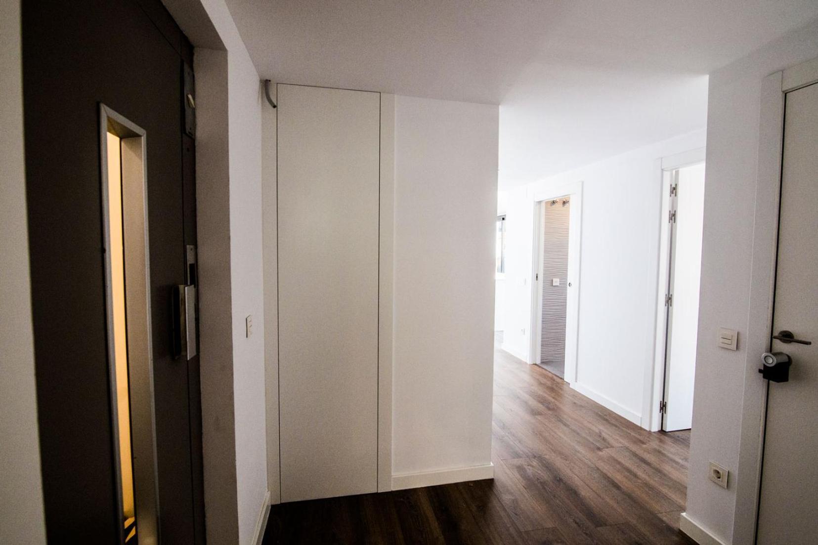 Reusia Apartaments Exteriör bild