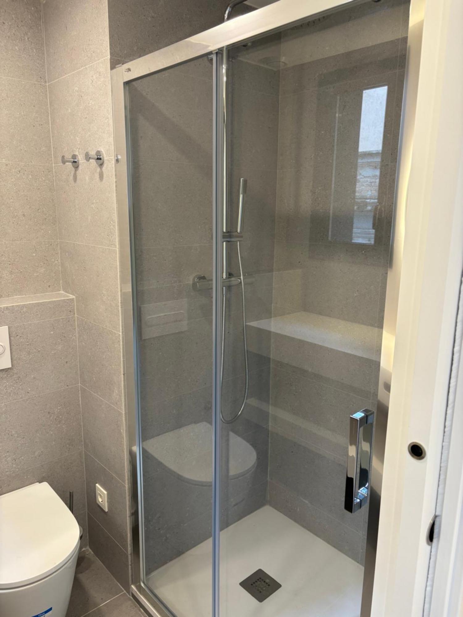 Reusia Apartaments Exteriör bild