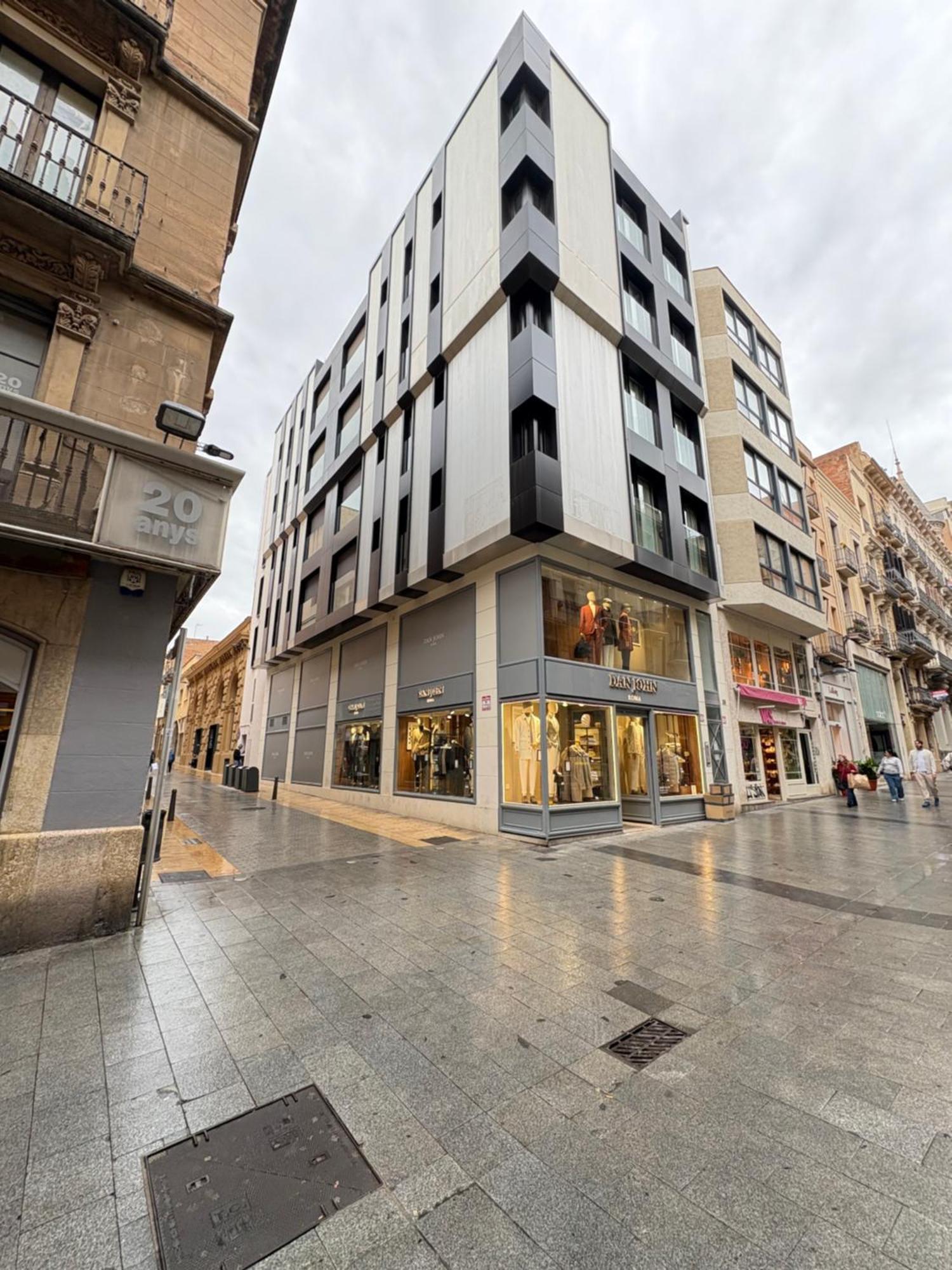 Reusia Apartaments Exteriör bild