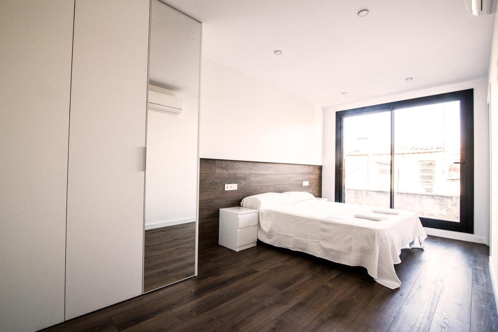 Reusia Apartaments Exteriör bild