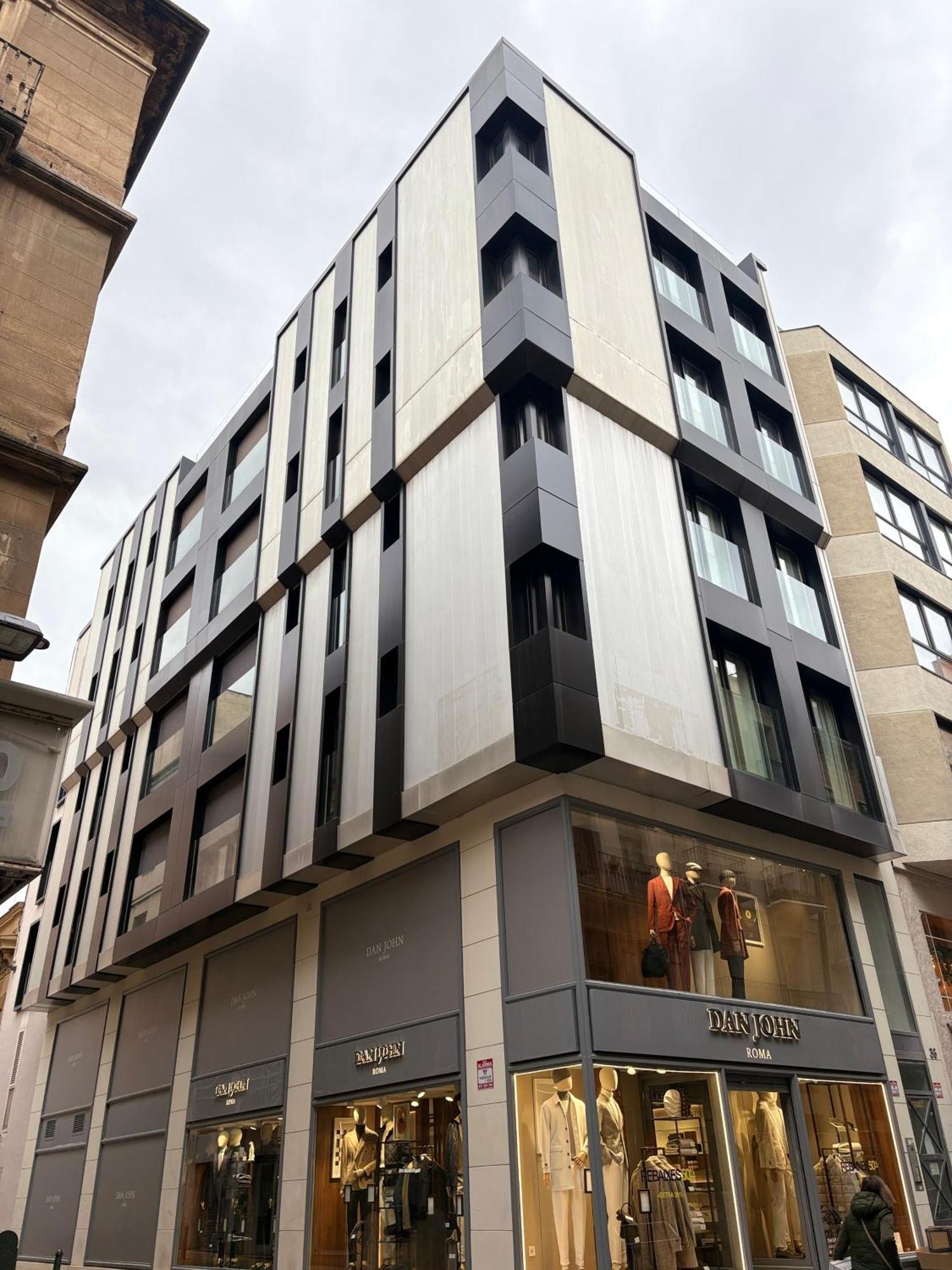 Reusia Apartaments Exteriör bild